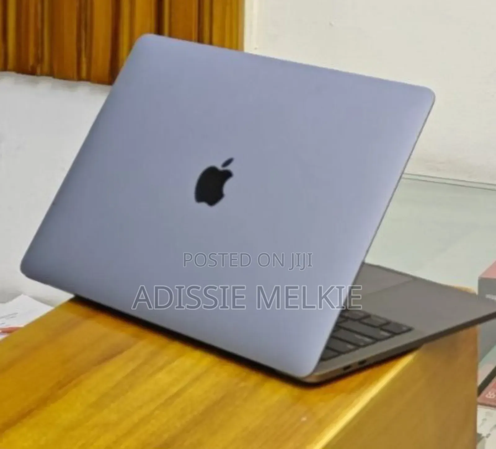 New Laptop Apple MacBook Pro 2019 16GB Intel Core I5 SSD 1T