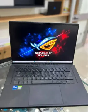 New Laptop Asus ROG Zephyrus G15 16GB Intel Core I7 SSD 512GB