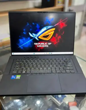 New Laptop Asus ROG Zephyrus G15 16GB Intel Core I7 SSD 512GB