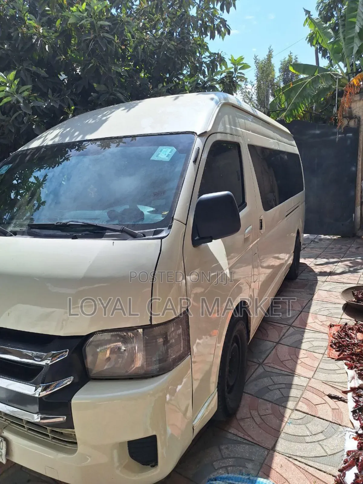 Toyota HiAce 2008 White