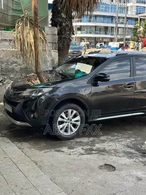 Photo - Toyota RAV4 2014 Black