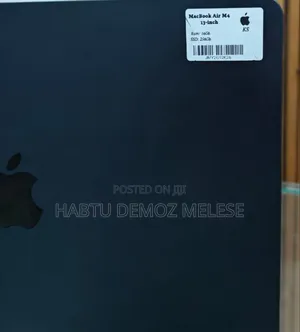 New Apple MacBook Air 2025 M4 13-Inch 16GB Intel Core I5 SSD 256GB