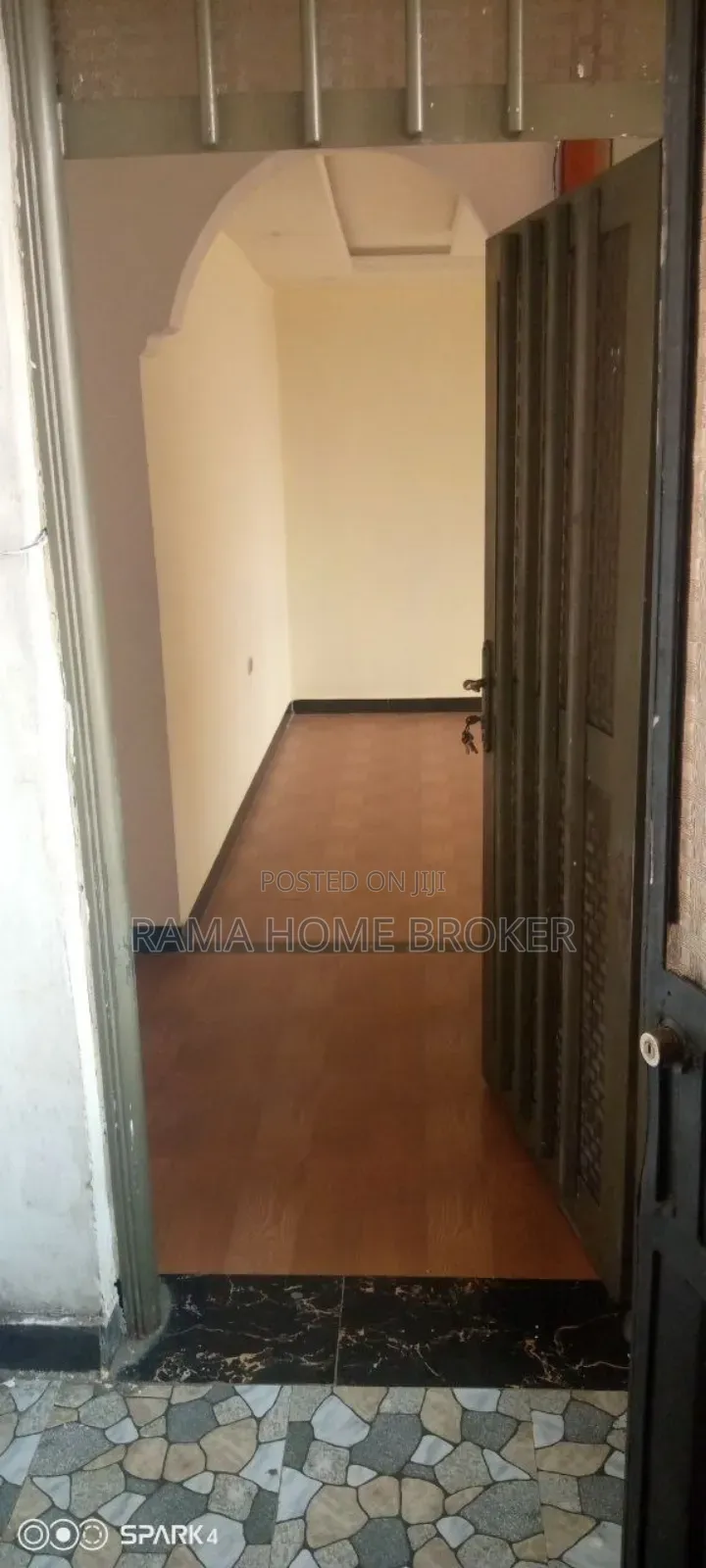 Furnished 3bdrm Condo in Yeka for sale