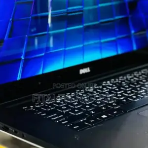 New Laptop Dell Precision 5520 16GB Intel Core i7 SSD 512GB