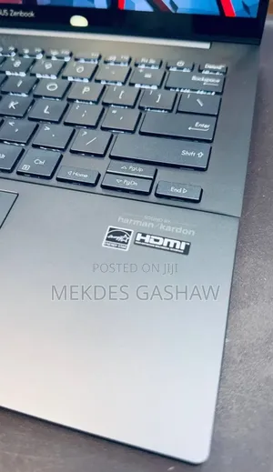 New Laptop Asus ZenBook UX31A 8GB Intel Core Ultra 5 SSD 512GB