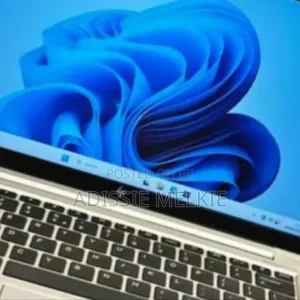New Laptop HP EliteBook 830 G8 16GB Intel Core i7 SSD 512GB