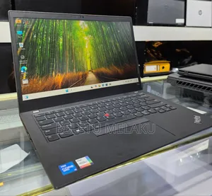 New Laptop Lenovo Thinkpad P14s 8GB Intel Core I5 SSD 512GB