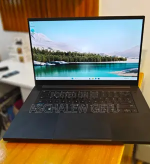 Photo - New Laptop Razer Blade 16GB Intel Core I7 SSD 512GB