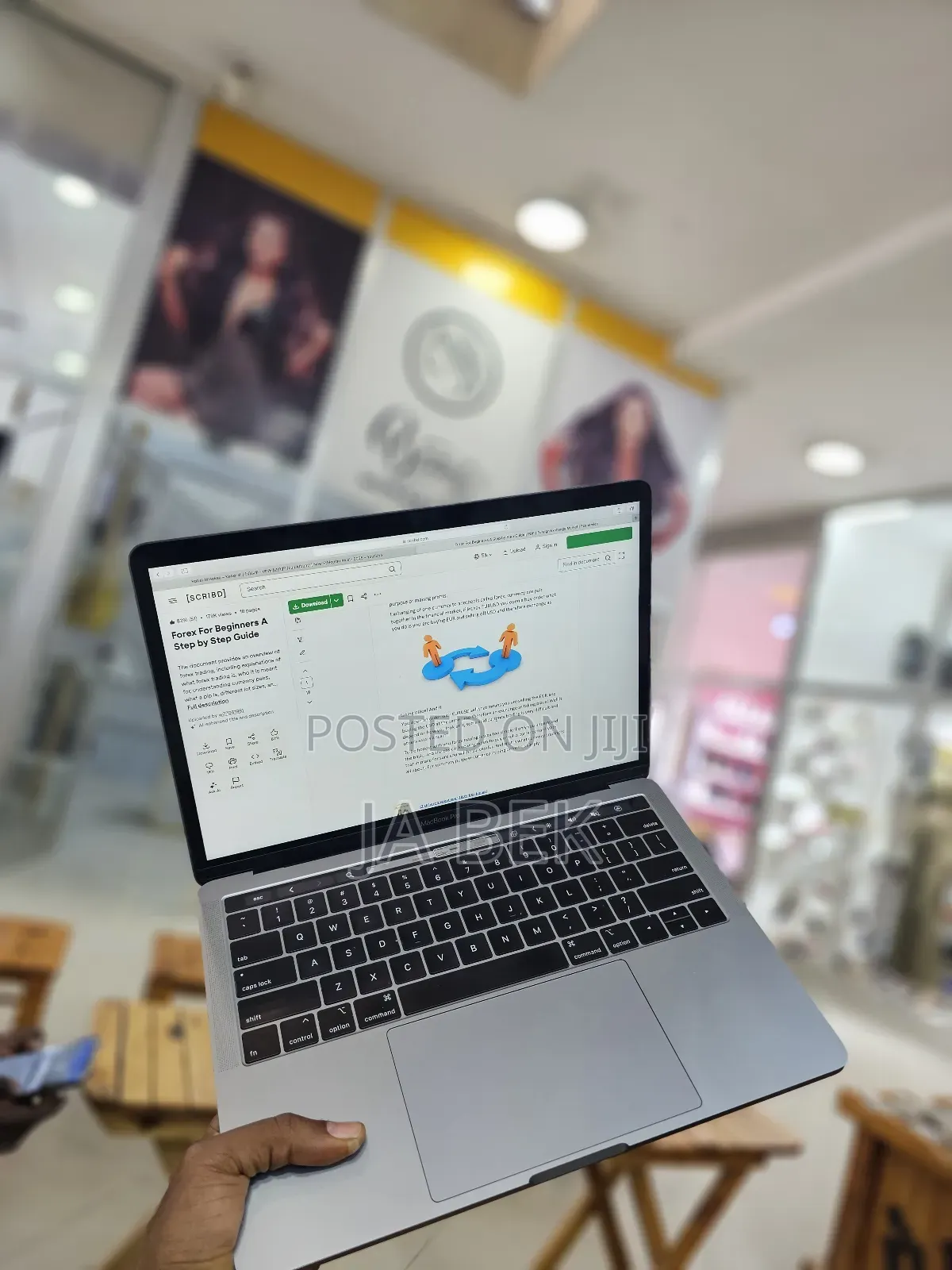 New Laptop Apple MacBook Pro 2019 16GB Intel Core I7 SSD 1T