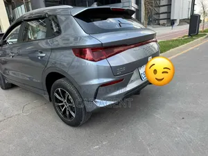 BYD E2 43 kWh 94 hp FWD 2024 Gray