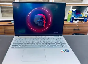 New Laptop Dell Inspiron 15 16GB Intel Core Ultra 7 SSD 1T