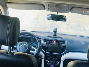 Toyota Rush 2022 Gray