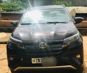 Toyota Rush 2022 Gray