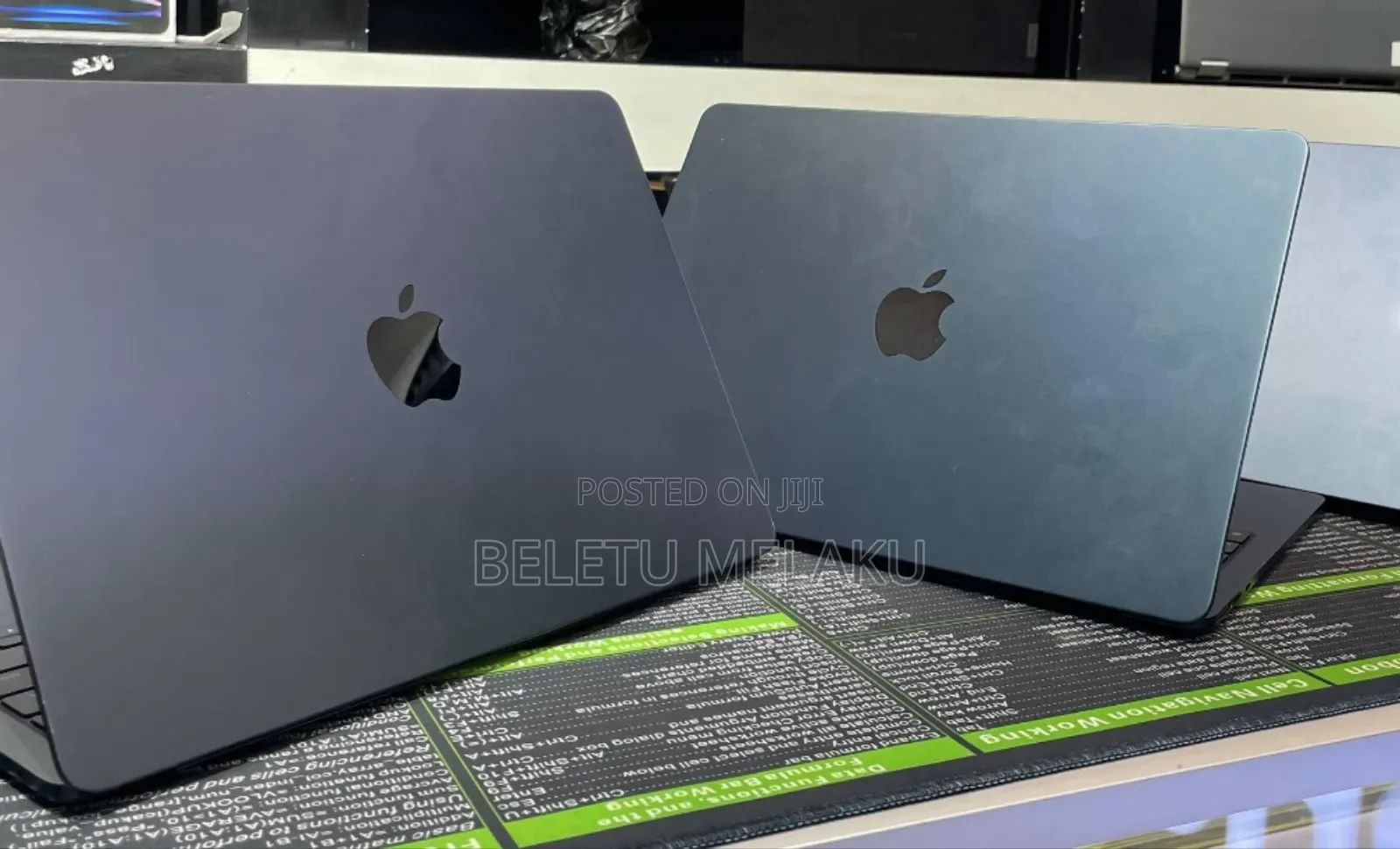 New Laptop Apple MacBook Air 2024 M3 13-Inch 8GB Apple M3 SSD 256GB