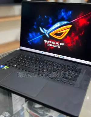 New Laptop Asus ROG Zephyrus G15 16GB Intel Core I7 SSD 512GB
