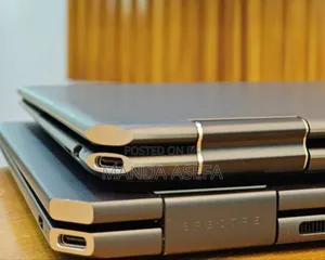 New Laptop HP Spectre 16GB Intel Core I7 SSD 1T