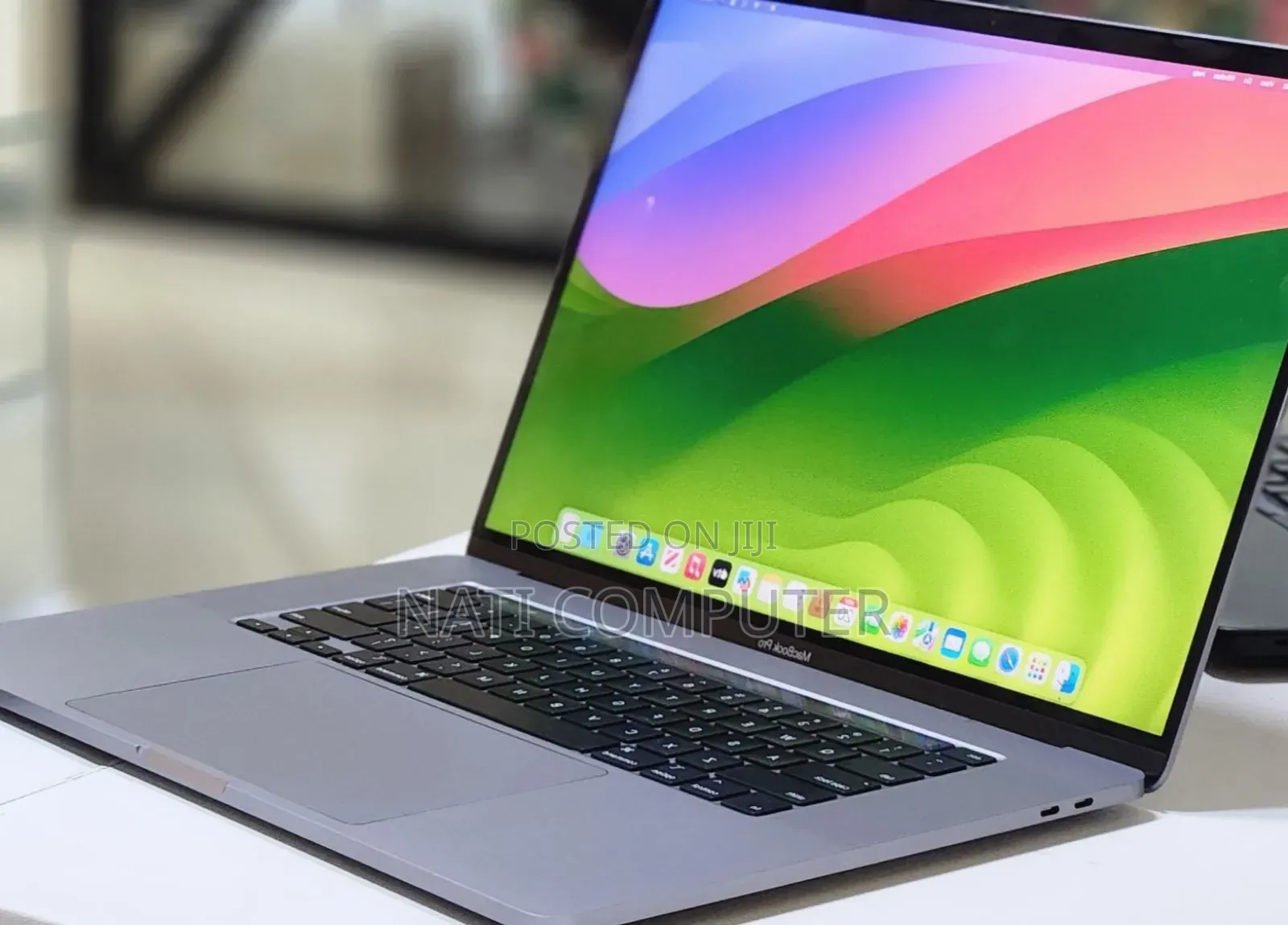 New Laptop Apple MacBook Pro 2019 32GB Intel Core I9 SSD 2T