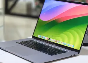 New Laptop Apple MacBook Pro 2019 32GB Intel Core I9 SSD 2T