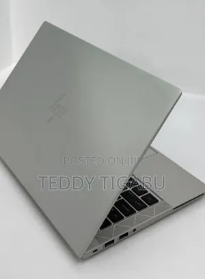 New Laptop HP EliteBook 840 G8 16GB Intel Core I7 SSD 512GB