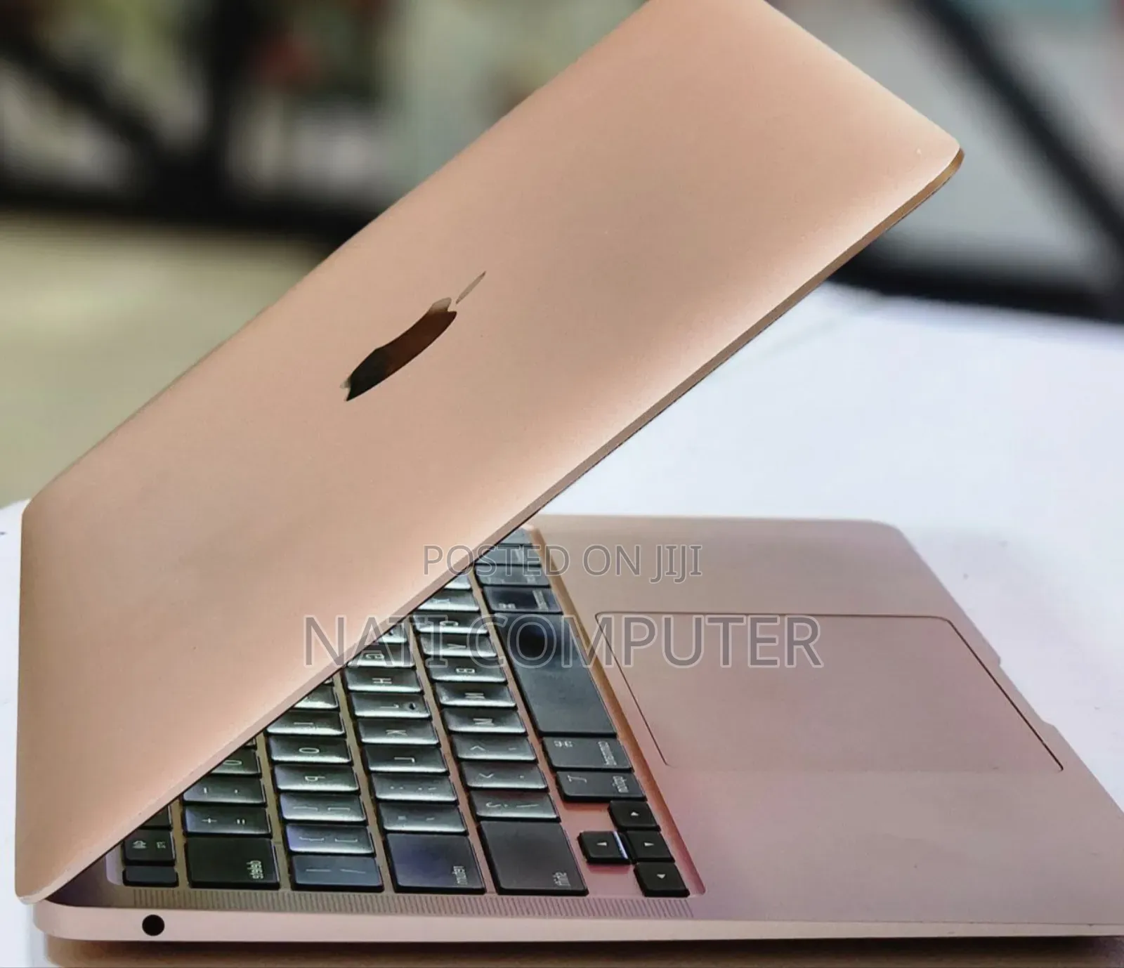 New Laptop Apple MacBook Air 2020 M1 8GB Apple M1 SSD 256GB