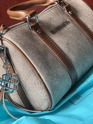 Photo - Women’S Bag