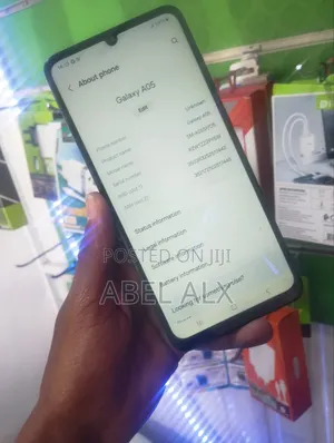 New Samsung Galaxy A05 64 GB Black