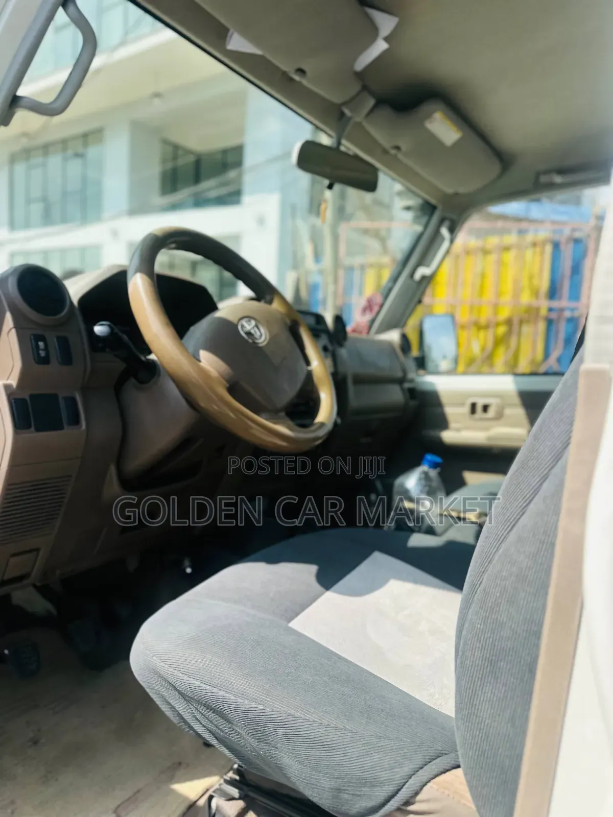 Toyota Land Cruiser 2020 White