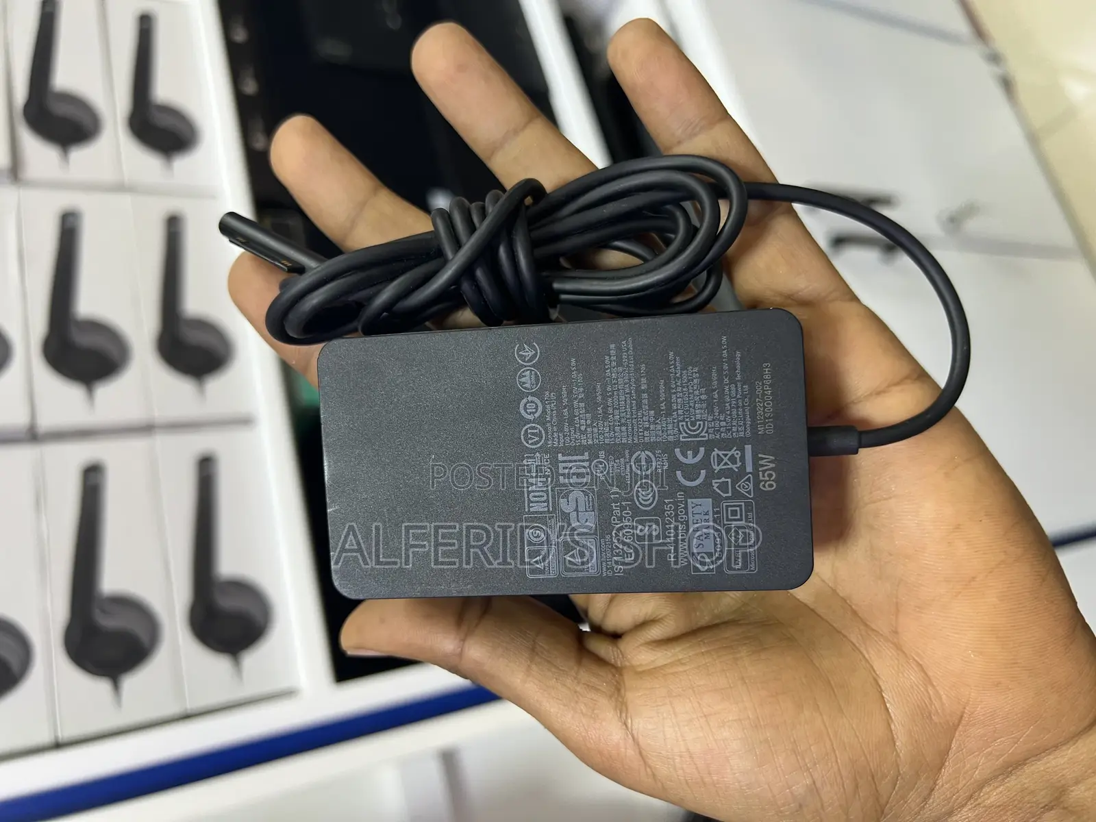 Surface Charger 65w