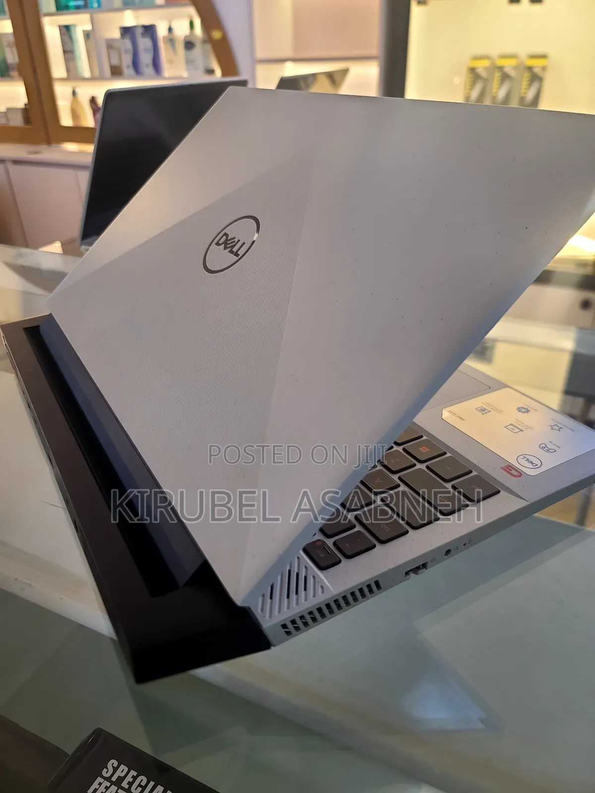 New Laptop Dell G15 5511 16GB AMD Ryzen 5 SSD 512GB