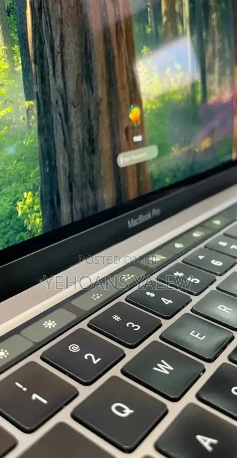 New Laptop Apple MacBook Pro 2022 M2 16GB Apple M2 SSD 256GB