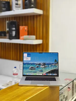 New Laptop Apple MacBook Pro M1 16GB Apple M1 Pro SSD 512GB