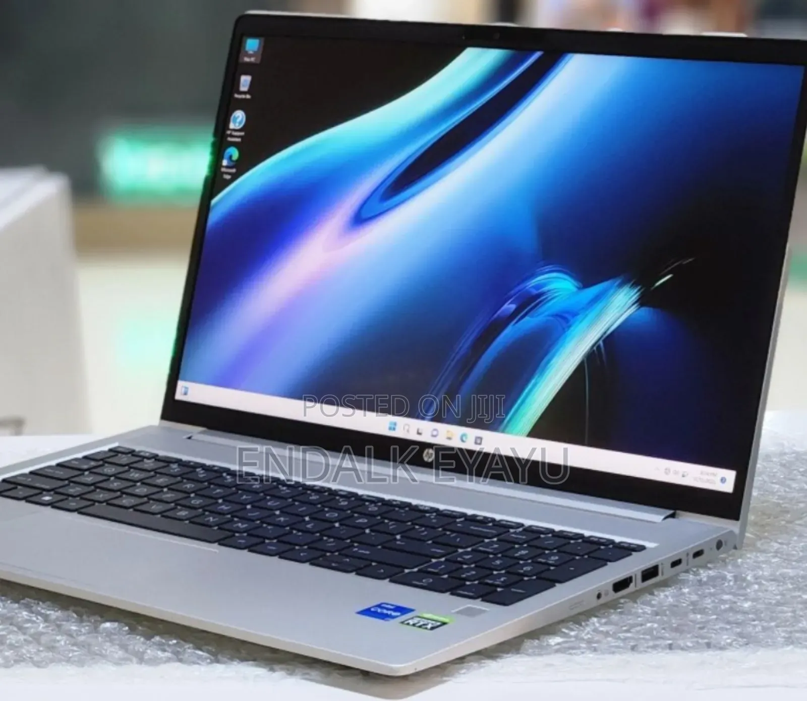 New Laptop HP 16GB Intel Core I7 SSD 512GB