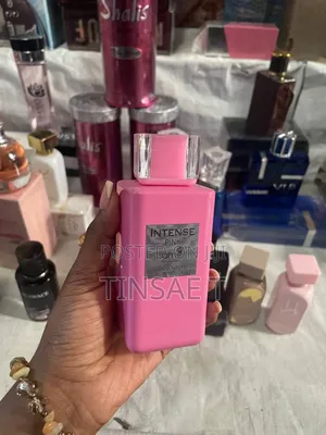Photo - Intense Pink Eau De Parfum