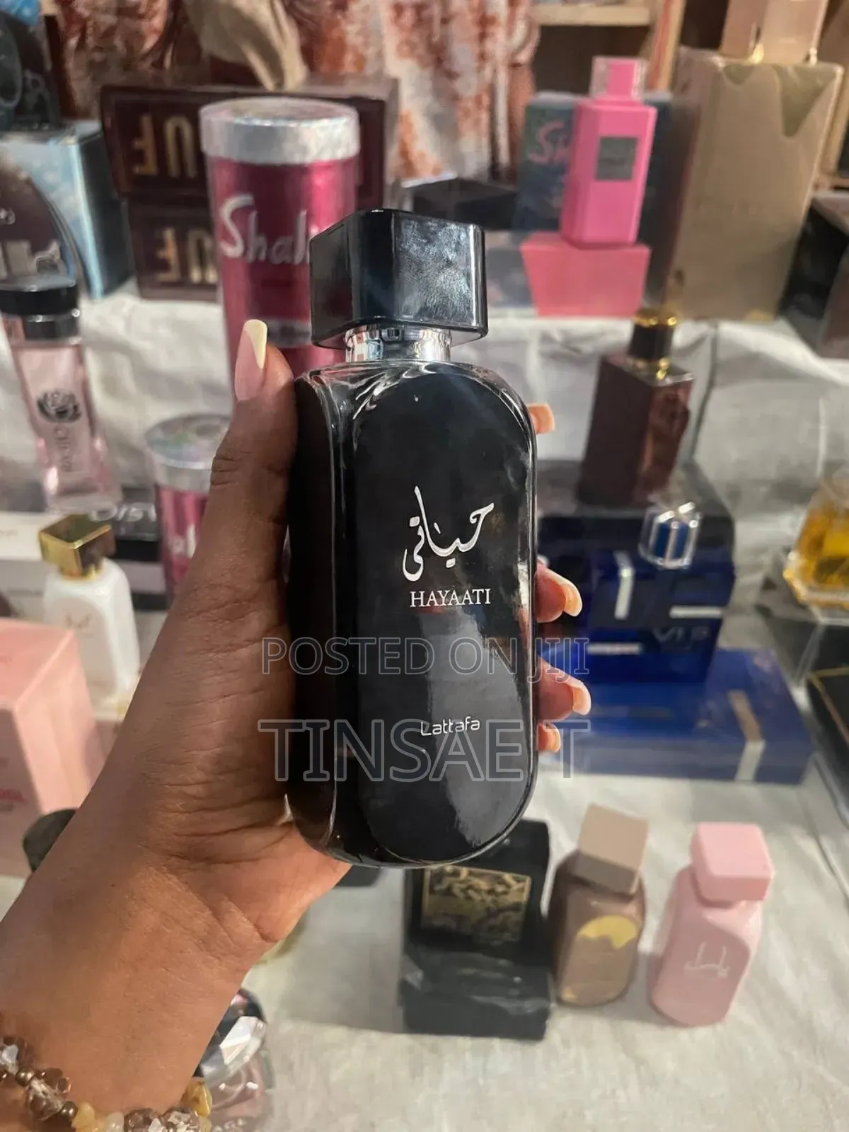 Lattafa Hayaati Eau De Parfum.