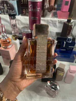 Photo - Lattafa Angham Eau De Parfum for Unisex.