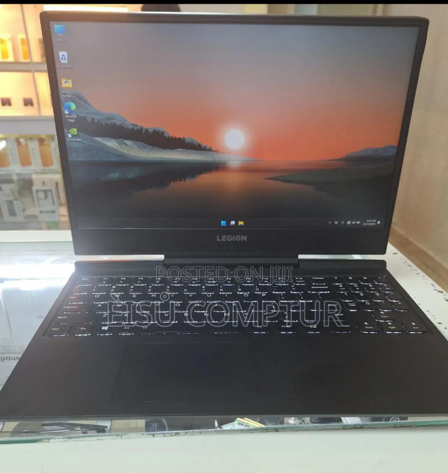 New Laptop Lenovo Legion 7 16GB Intel Core I7 SSD 1T