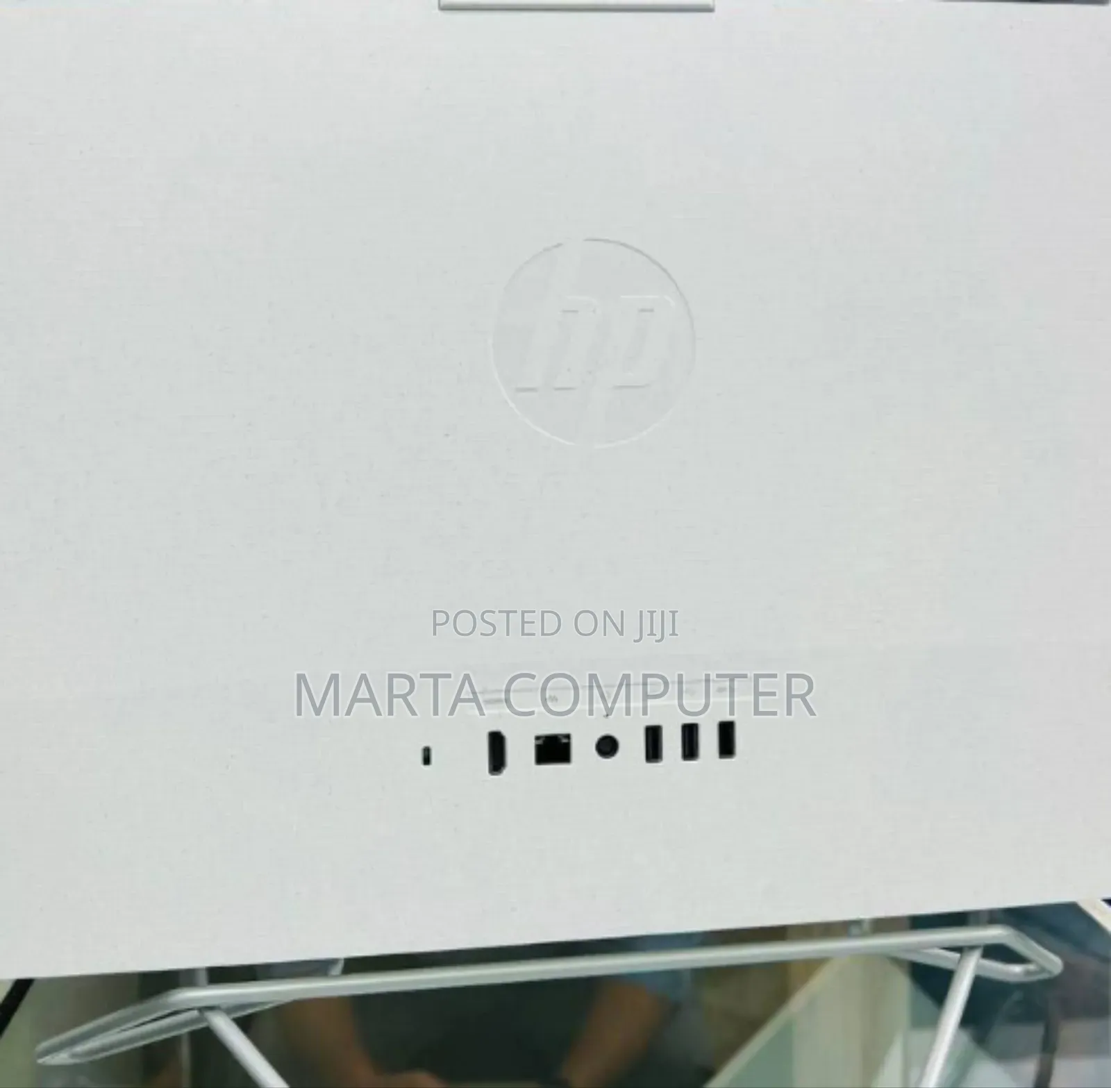 New HP 200 G4 22 All-in-One 8GB Intel Core I5 SSD 512GB