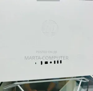 New HP 200 G4 22 All-in-One 8GB Intel Core I5 SSD 512GB