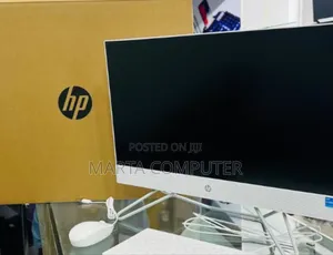 New HP 200 G4 22 All-in-One 8GB Intel Core I5 SSD 512GB