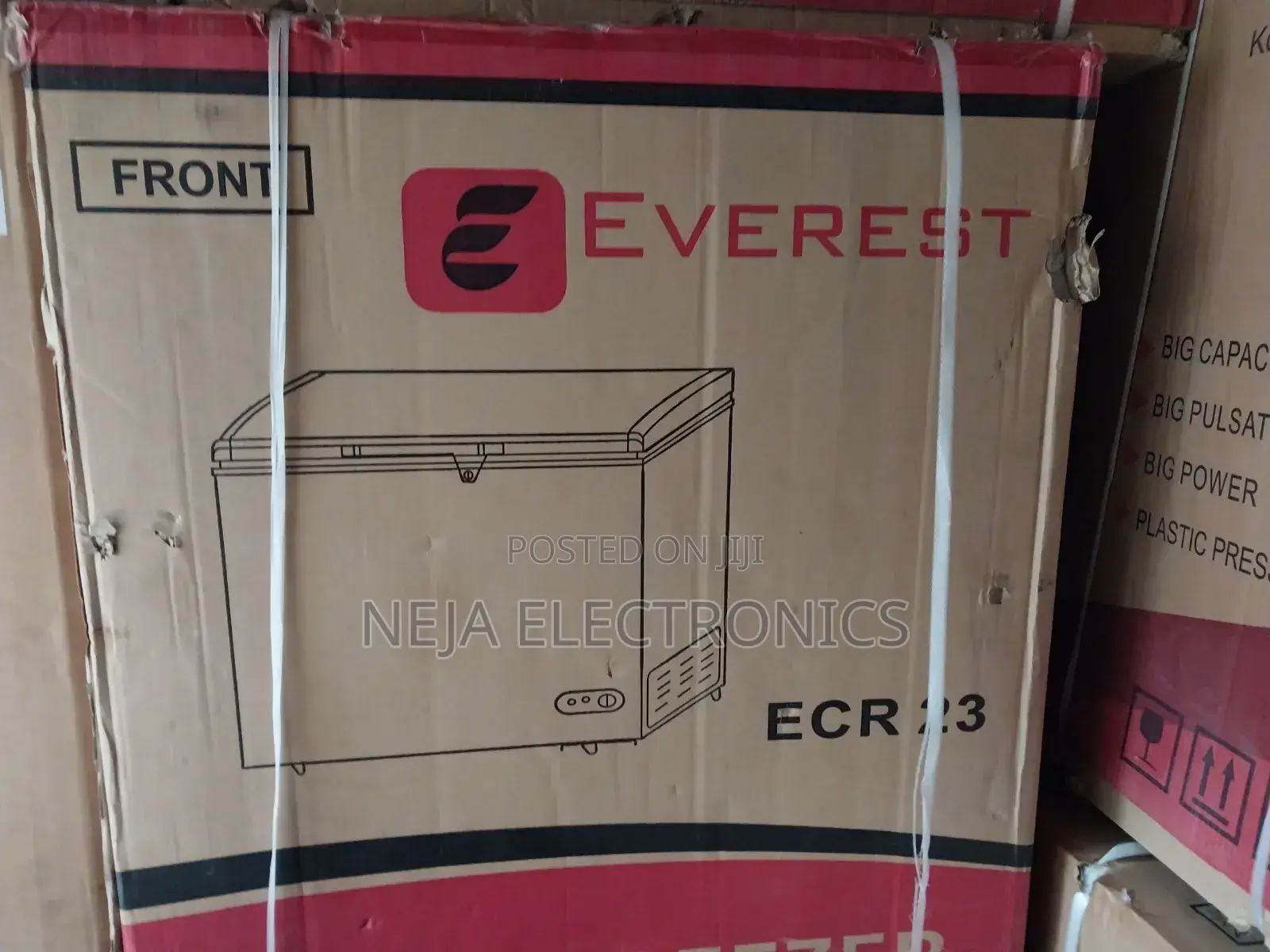 Chest Freezers 23s Deliver