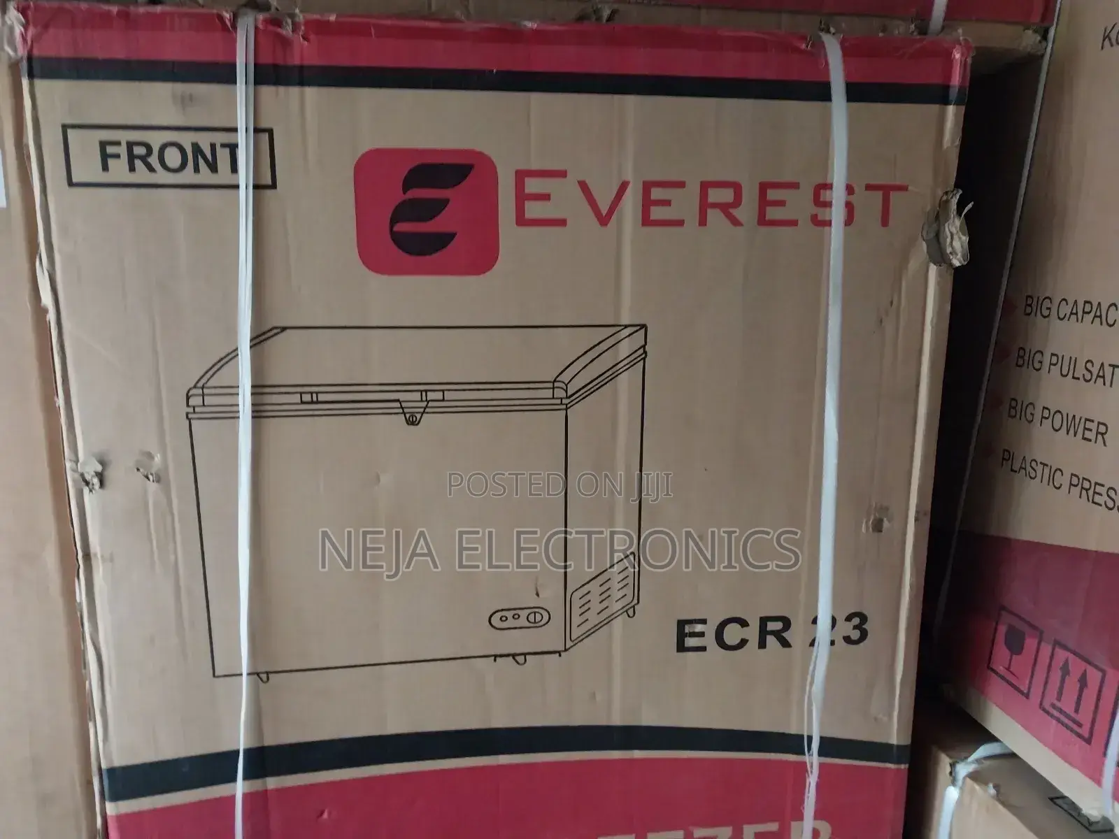 Chest Freezers 23s Deliver