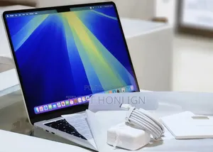 New Laptop Apple MacBook Air 16GB Apple M4 SSD 256GB