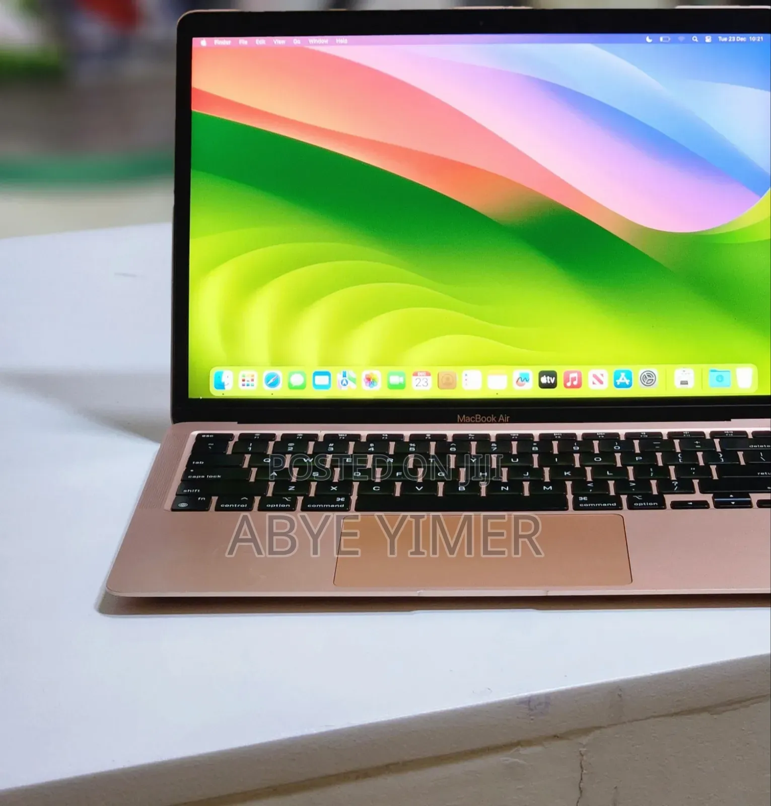 New Laptop Apple MacBook Air 2020 M1 8GB Intel Core M SSD 256GB