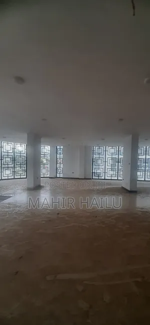 ለክትፎ ቤት ለካፌ ለሬስትራንት ይከራያል