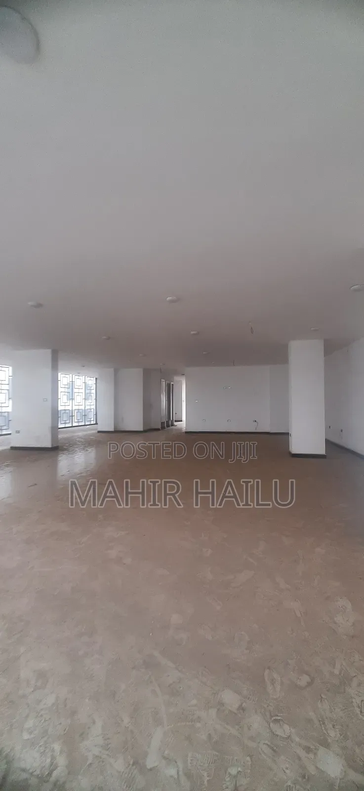 ለክትፎ ቤት ለካፌ ለሬስትራንት ይከራያል