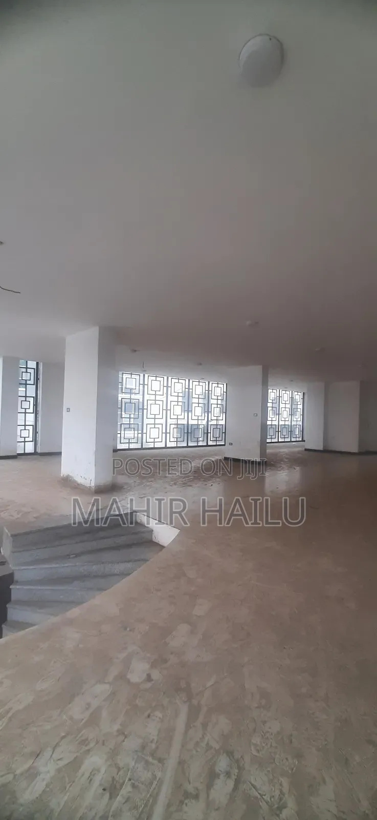 ለክትፎ ቤት ለካፌ ለሬስትራንት ይከራያል