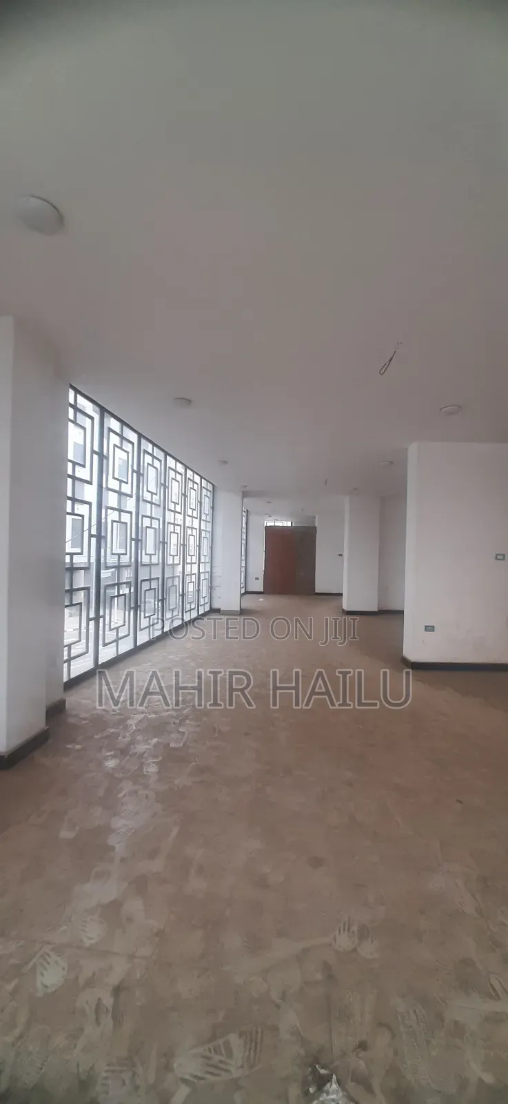 ለክትፎ ቤት ለካፌ ለሬስትራንት ይከራያል