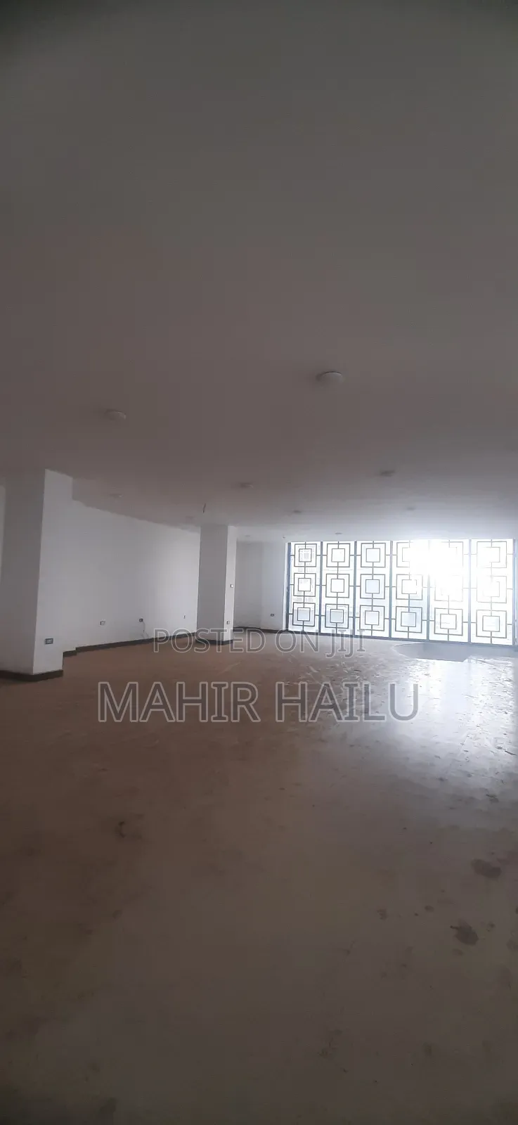 ለክትፎ ቤት ለካፌ ለሬስትራንት ይከራያል