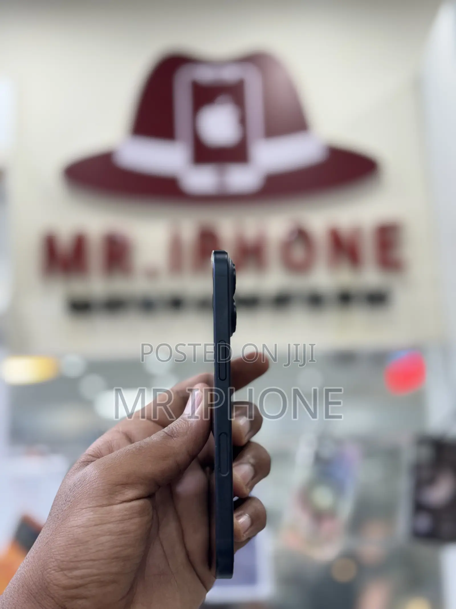 New Apple iPhone 16 128 GB Black