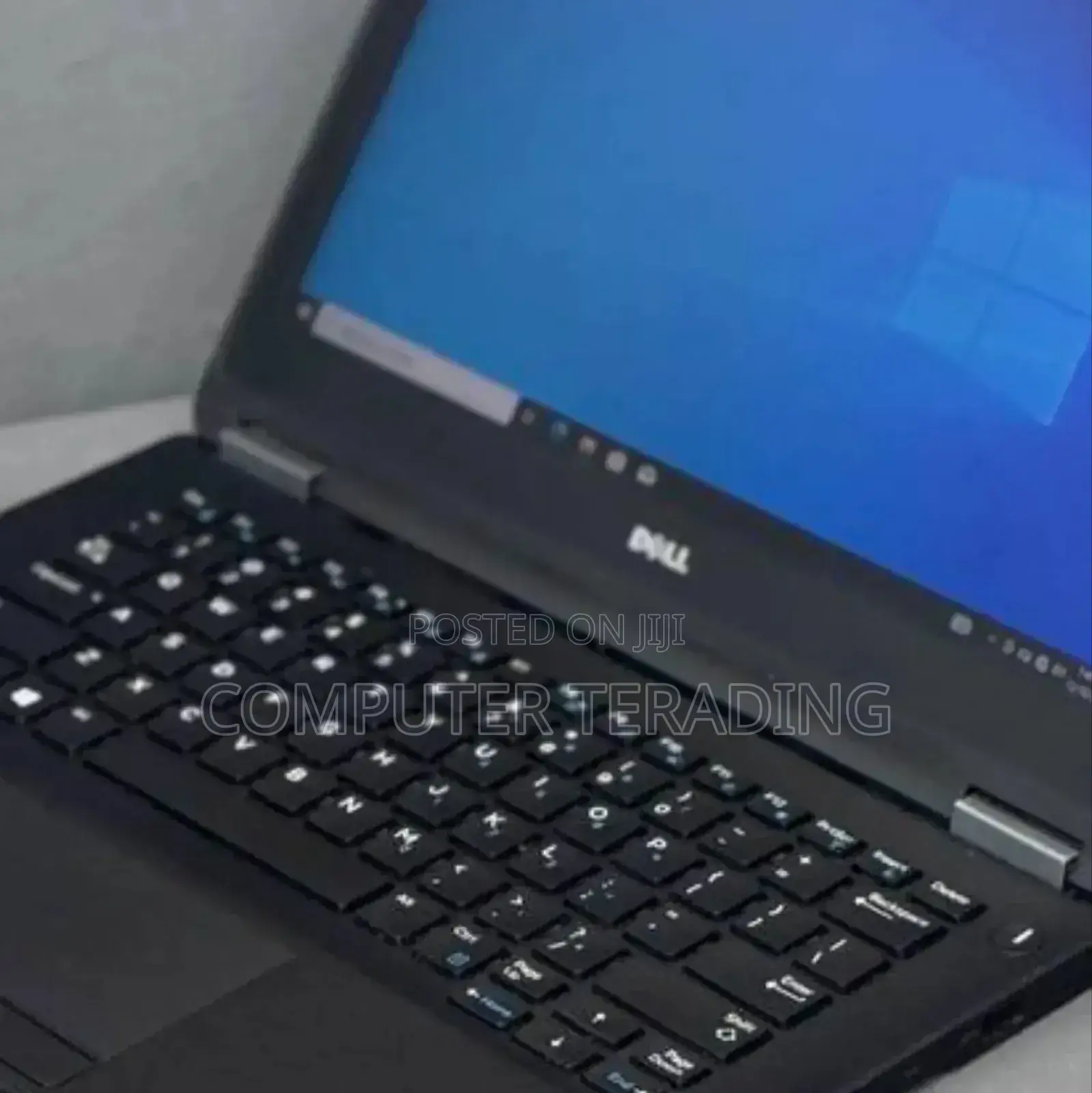 New Laptop Dell Latitude 14 8GB Intel Core i7 SSD 256GB